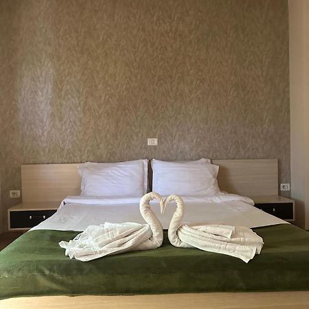 Hotel Davos Deva Exteriér fotografie