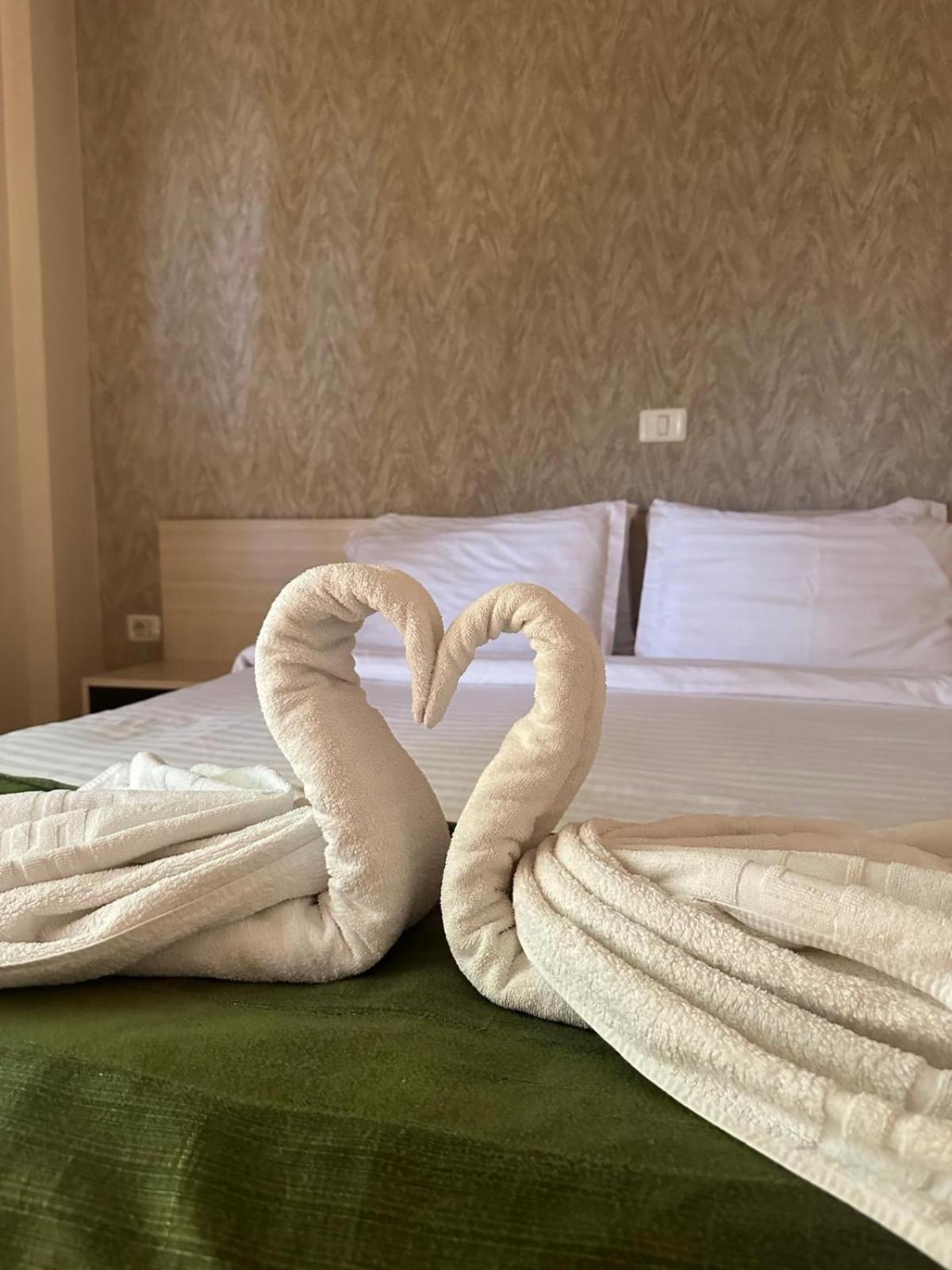 Hotel Davos Deva Exteriér fotografie